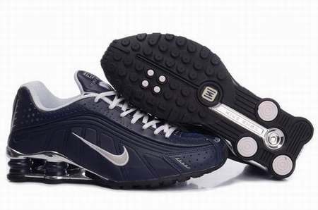 eastbay nike shox